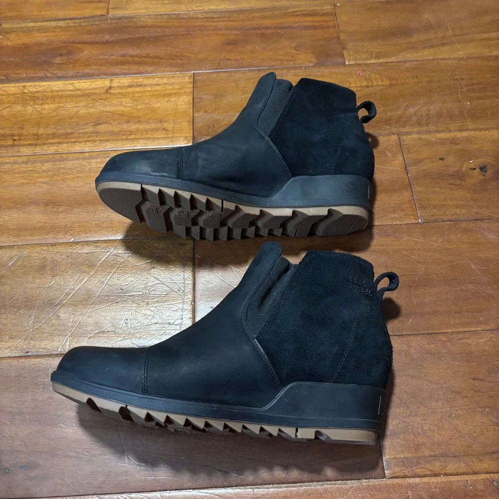 SOREL Evie‎ PullOn Waterproof Wedge Black Leather Suede Gorpcore Moto|Sz 11